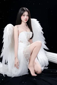 Shizuka Celebrates 18th Birthday with a Bold and Captivating Mature Photoshoot - image 0