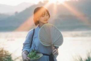 Artistic Expressions: YiTuYu Art Language Vol.5618 - Er Liang Feng Yue - image 3