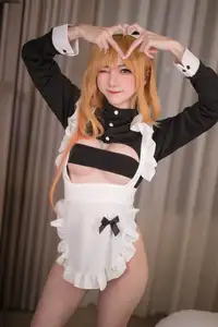 Coser Sally Dorasnow: Charms as Ruby Maid with Adorable Cosplay - image 9