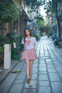 YiTuYu Art Language Vol.6105 Gaia: A Masterpiece of Contemporary Portraiture - image 3