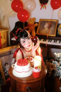 Artistic Portraiture: YiTuYu Art Language Vol.6371 Featuring Jian Ying Tao Nai - image 0