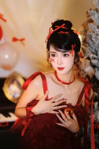 Artistic Portraiture: YiTuYu Art Language Vol.6371 Featuring Jian Ying Tao Nai - image 2