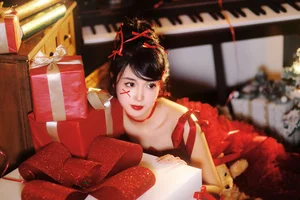 Artistic Portraiture: YiTuYu Art Language Vol.6371 Featuring Jian Ying Tao Nai - image 7