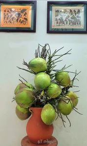 Unique Fruit-Shaped Decorative Vases: The Latest Home Decor Trend for Modern Interiors - image 7