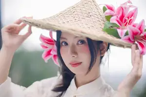 Elegant Vietnamese Beauty with Flowers - image 10