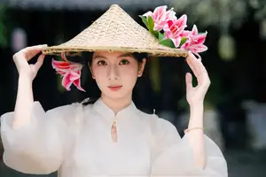 Elegant Vietnamese Beauty with Flowers - image 7