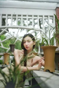Sylvia Defines Elegance in YiTuYu Art Language Vol.7425 - image 1