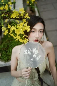Sylvia Defines Elegance in YiTuYu Art Language Vol.7425 - image 29