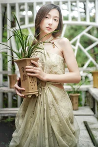 Sylvia Defines Elegance in YiTuYu Art Language Vol.7425 - image 10