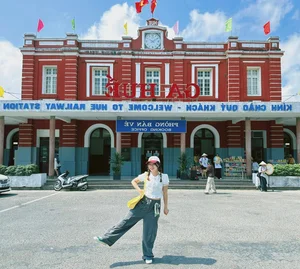 10 Incredible and Affordable Scenic Train Routes for Budget Travelers - image 0