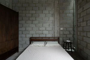 Sustainable Raw Brick House Design: Minimalist and Eco-Friendly Architecture for Modern Living - image 6