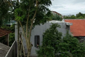 Sustainable Raw Brick House Design: Minimalist and Eco-Friendly Architecture for Modern Living - image 10