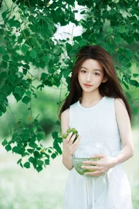 The Art of Elegance: YiTuYu Art Language Vol.7077 Featuring Yu Er - image 10