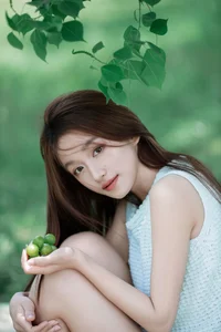 The Art of Elegance: YiTuYu Art Language Vol.7077 Featuring Yu Er - image 3
