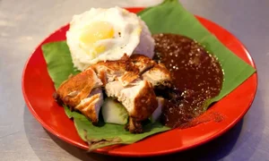 A Culinary Guide to Malaysia's National Dish: 9 Must-Visit Spots for Authentic Nasi Lemak - image 4