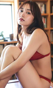 Aesthetic Hikari Kuroki Lingerie Photoshoot: Soft Romantic Style Inspiration from the "Tomorrow, I'll Love You More" Collection - image 2