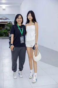 Truong Ngoc Anh’s Daughter Stuns with Natural Beauty and Incredible Long Legs - image 6