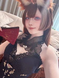 Ethereal Grace: Amagi's Evening Gown Cosplay by Yu Yu - An Azur Lane Masterpiece - image 1