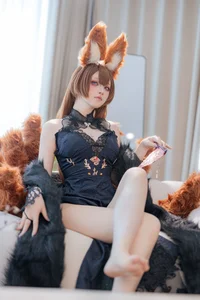 Ethereal Grace: Amagi's Evening Gown Cosplay by Yu Yu - An Azur Lane Masterpiece - image 12