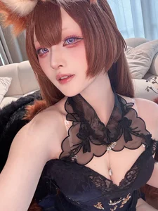 Ethereal Grace: Amagi's Evening Gown Cosplay by Yu Yu - An Azur Lane Masterpiece - image 28