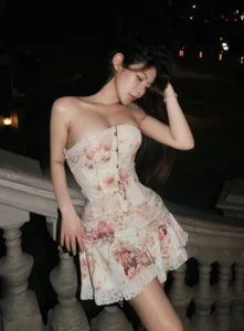 The Price of Popularity: Hot Girl Responds to Inappropriate Comments on Social Media - image 4