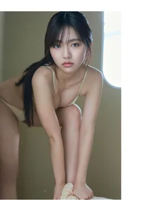 Stunning Digital Photo Book of Toyoda Runa: Run-chan to Issho by Wani Books - Elegant Japanese Portrait Photography and Lifestyle Aesthetics - image 13