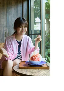 Stunning Digital Photo Book of Toyoda Runa: Run-chan to Issho by Wani Books - Elegant Japanese Portrait Photography and Lifestyle Aesthetics - image 2