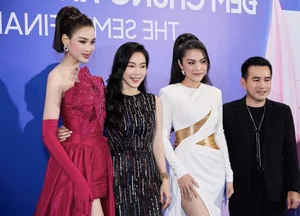 Redefining Beauty: How a Mother of Three Outshines Pageant Queens with Her Radiant Charm and Timeless Elegance - image 6