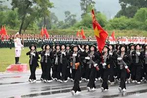 Vietnam's Female Soldiers: Majestic Parade Rehearsal Showcases Strength and Discipline - image 4