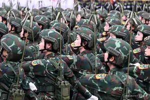 Vietnam's Female Soldiers: Majestic Parade Rehearsal Showcases Strength and Discipline - image 9