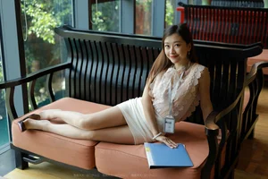 Elegant Corporate Style: The IESS Beautiful Leg Salesperson Photography Collection - image 39