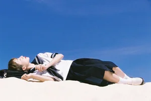 YiTuYu Art Language Vol.10412 Featuring Gu Linx: A Masterclass in Artistic Portraiture - image 3