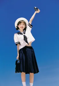 YiTuYu Art Language Vol.10412 Featuring Gu Linx: A Masterclass in Artistic Portraiture - image 0