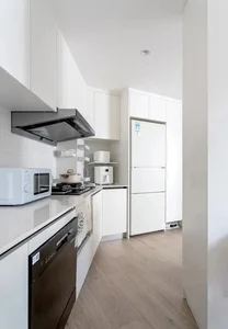 Stunning 43m2 Studio Apartment Interior Design for Modern Solo Living - image 8