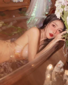 Captivating Mermaid Aesthetic: How This Viral Beauty is Redefining Beachside Glamour and Summer Fashion Trends - image 7