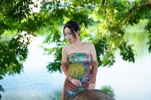Elegance Redefined: A Look at YiTuYu Art Language Vol.5587 with Di Li Re Ya - image 3