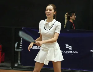 Chic Pickleball Fashion: Emily and the Rise of Court-Side Style Trends - image 6