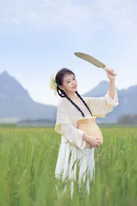 Captivating Visuals: YiTuYu Art Language Vol.5150 Starring Suan La Tang Er - image 18