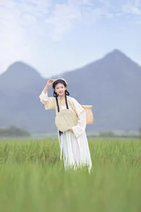 Captivating Visuals: YiTuYu Art Language Vol.5150 Starring Suan La Tang Er - image 19