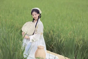 Captivating Visuals: YiTuYu Art Language Vol.5150 Starring Suan La Tang Er - image 1