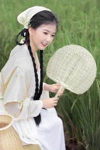 Captivating Visuals: YiTuYu Art Language Vol.5150 Starring Suan La Tang Er - image 20