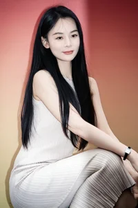 Artistic Outdoor Portraits: Xiao Ying in YiTuYu Art Language Vol.9250 – Moody Cloudy Day Photography Series - image 8