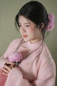 Muse in Pastel Pink A Timeless Portrait of Nostalgia - image 3