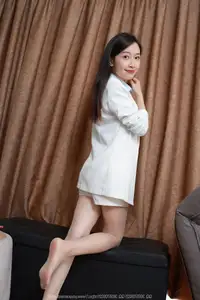 IESS SXJ No.2073: Model Xiao Jie's Elegant Charm and Captivating Style - image 26