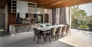 5 Outdated Interior Trends That Make Your Home Look Cramped, Dark, and Unrefined - image 8