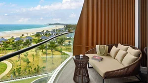 Discover 4 New Luxury 5-Star Hotels in Vietnam for Your Ultimate Summer Vacation - image 5