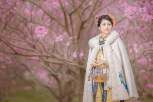 Elegant Portrait Photography: YiTuYu Art Language Vol.8888 featuring Tang Tang - Artistic Lifestyle and Aesthetic Fashion Inspiration - image 14