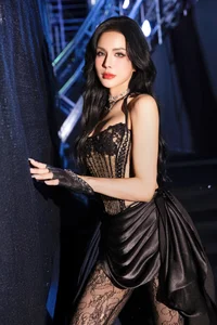 Diệp Lâm Anh: The Transformation of a Showbiz Business Icon - image 0