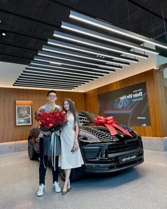 Celebrating Doan Van Hau's 27th Birthday: A Look at His Success, Family, and Luxury Lifestyle - image 1