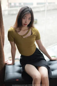 Elegant Style and Sophistication: Xiao Jiu in the IESS High Slit Long Dress Series - image 54